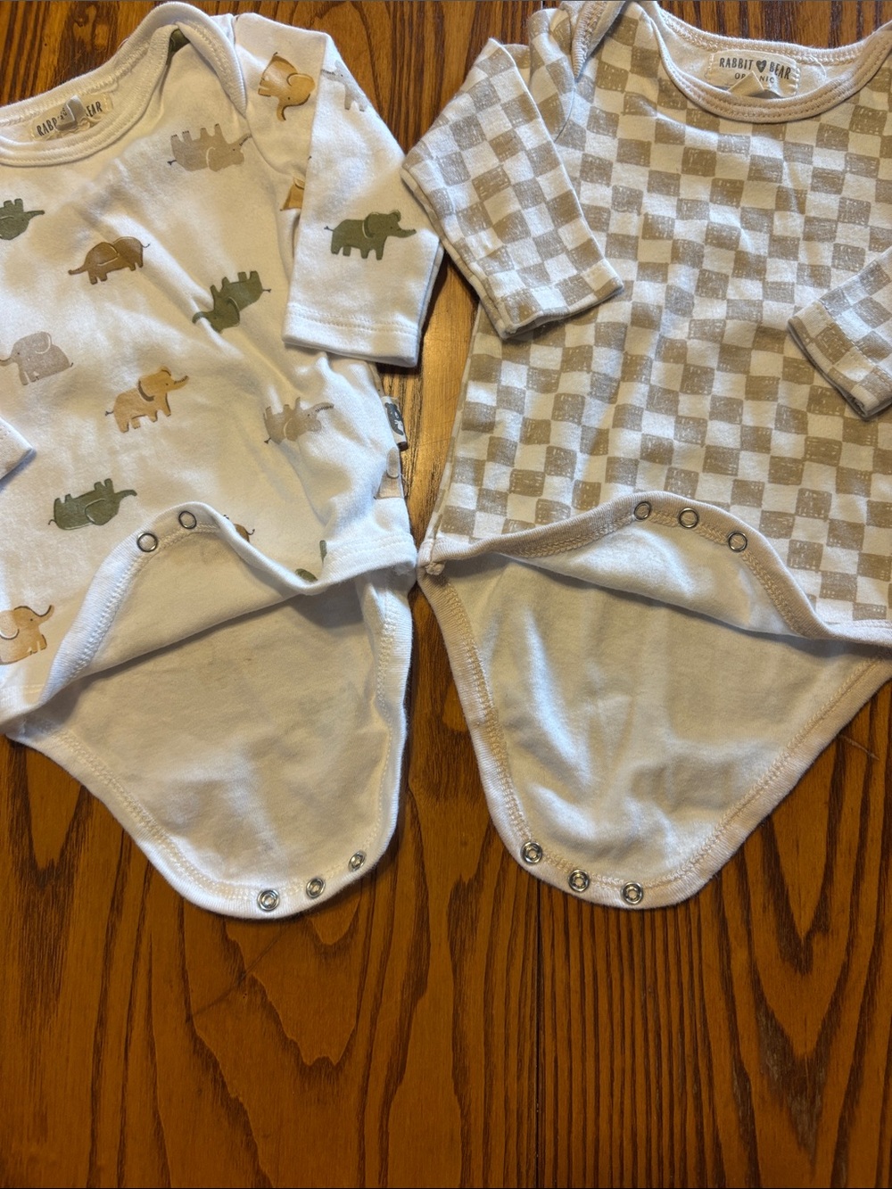 Rabbit & Bear Org Neutral Elephant & Checkered One-Piece Bodysuits - Pack of 2 - Picture 8 of 10